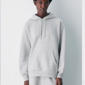 Aritzia TNA Boyfriend Hoodie